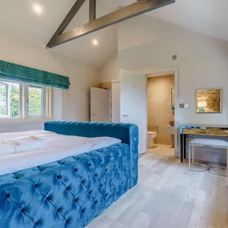 6 Bed In Richmond Oc-80466